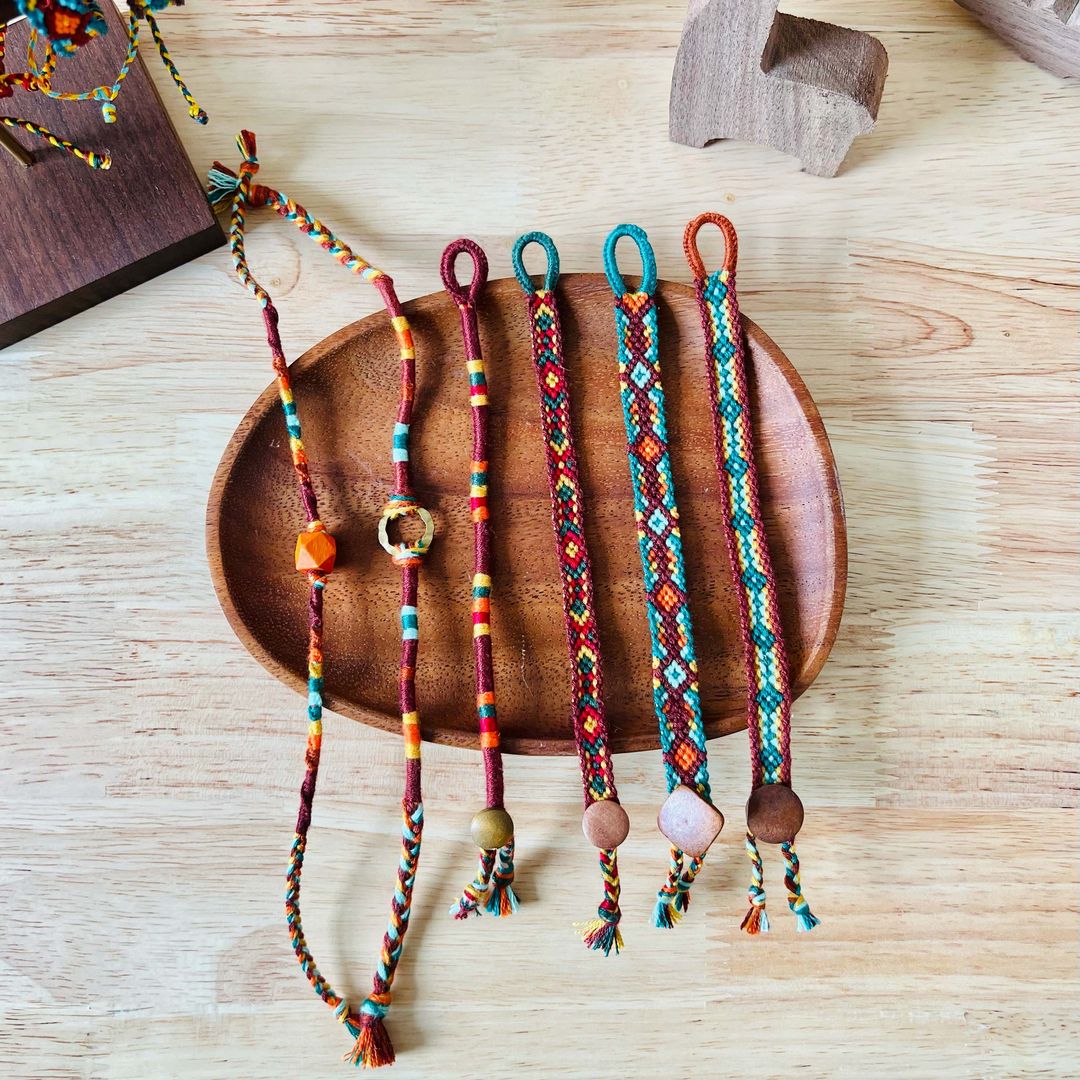 アフリカ シリーズ - 編組ブレスレット - エスニック スタイル